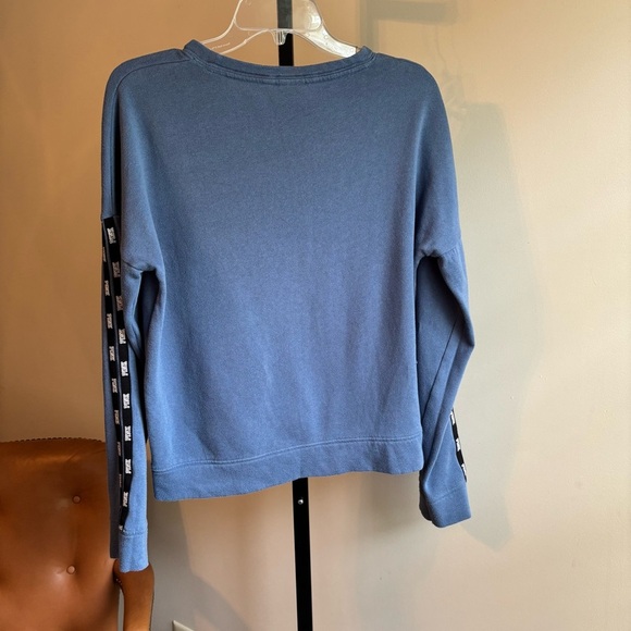 PINK Victoria's Secret Blue Crew Neck Sweater - Picture 4 of 5